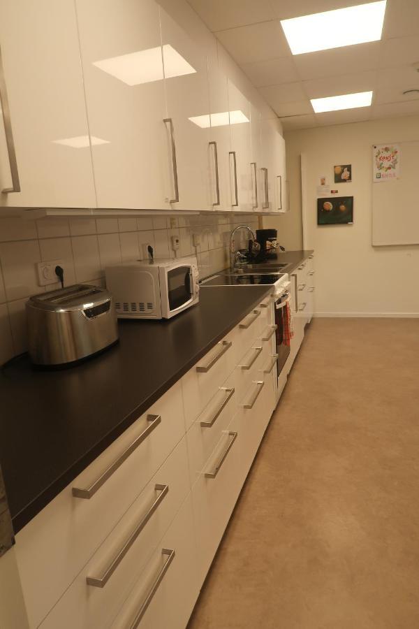 Skra Hostel - Bed & Business Alnon ภายนอก รูปภาพ