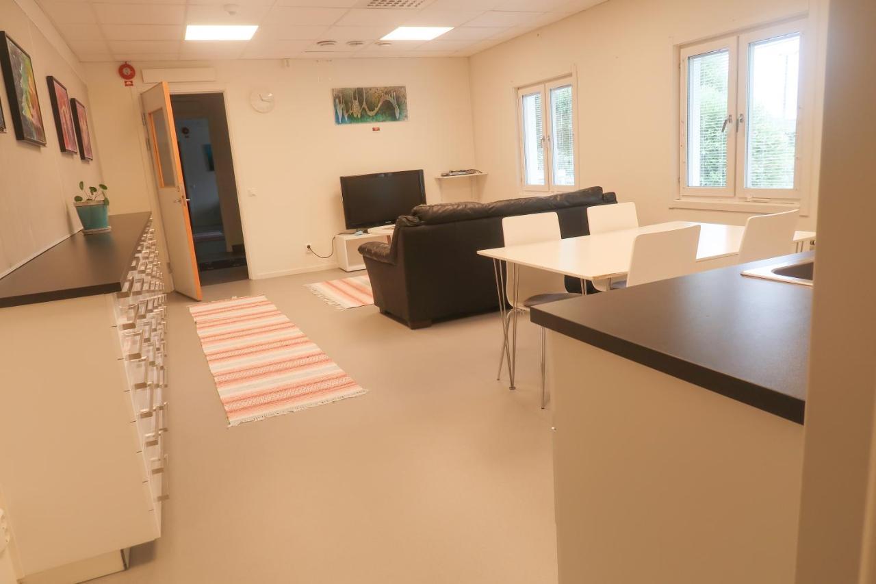 Skra Hostel - Bed & Business Alnon ภายนอก รูปภาพ