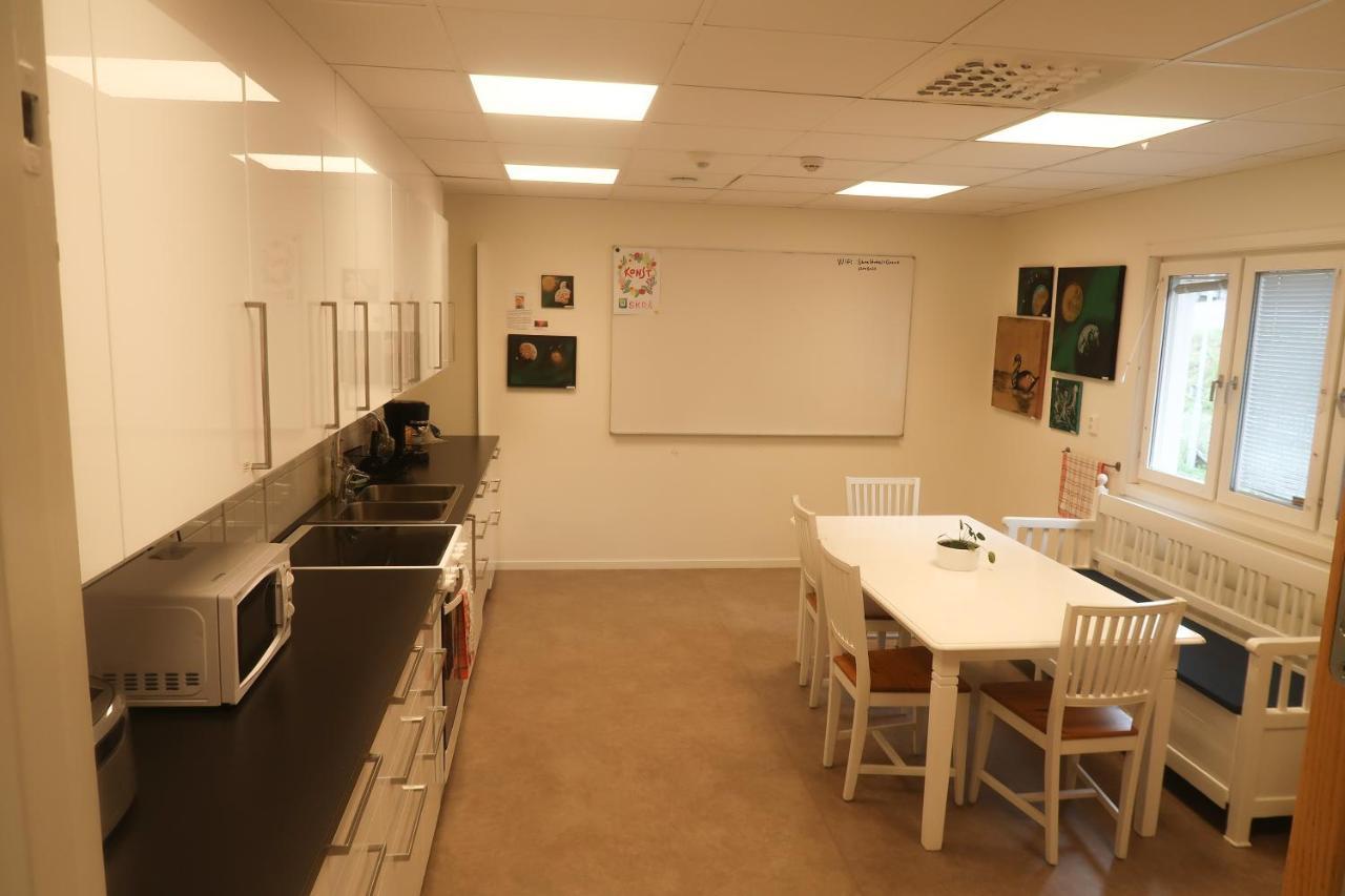 Skra Hostel - Bed & Business Alnon ภายนอก รูปภาพ